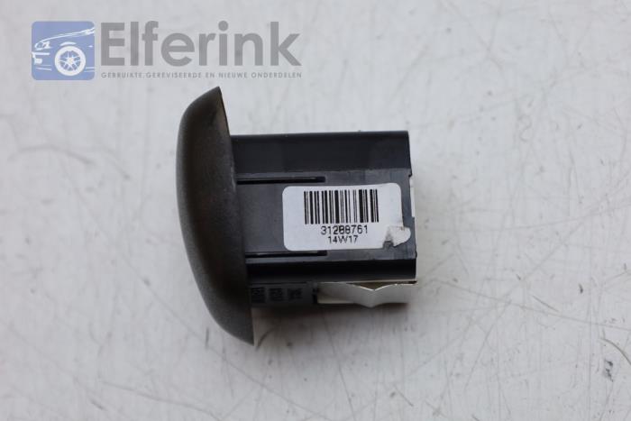 Sensor (other) from a Volvo S80 (AR/AS) 2.0 D4 16V 2014