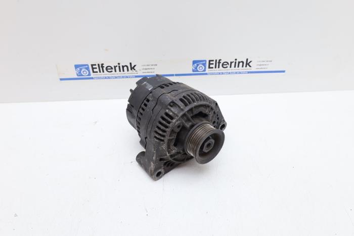 Begagnade Dynamo Saab 9000 CS 2.3i 16V LPT Ecopower Pris € 50,00 Marginaltabell erbjuds av Auto Demontage Elferink B.V.