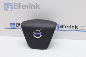 Used Left airbag (steering wheel) Volvo V60 I (FW/GW) 2.0 D4 16V Price € 100,00 Margin scheme offered by Auto Demontage Elferink B.V.