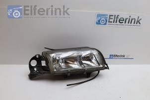 Used Headlight, right Volvo S80 (TR/TS) Price € 40,00 Margin scheme offered by Auto Demontage Elferink B.V.