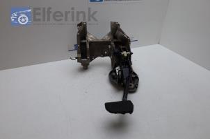 Used Brake pedal Volvo V90 II (PW) 2.0 B5 Mild Hybrid Geartronic 16V Price € 125,00 Margin scheme offered by Auto Demontage Elferink B.V.