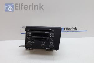 Used Radio CD player Volvo S60 I (RS/HV) 2.0 T 20V Price € 100,00 Margin scheme offered by Auto Demontage Elferink B.V.
