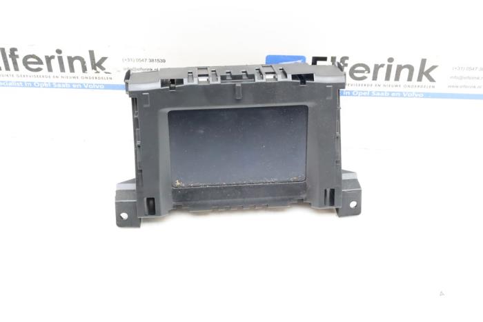 Begagnade Innerdisplay Opel Zafira (M75) 2.2 16V Direct Ecotec Pris € 25,00 Marginaltabell erbjuds av Auto Demontage Elferink B.V.