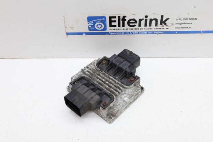 Used Automatic gearbox computer Saab 9-3 Sport Estate (YS3F) 2.0t 16V Price € 125,00 Margin scheme offered by Auto Demontage Elferink B.V.