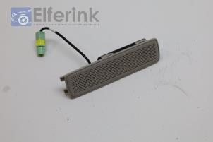 Usagé Microphone Lynk &amp; Co 01 1.5 PHEV Prix € 40,00 Règlement à la marge proposé par Auto Demontage Elferink B.V.