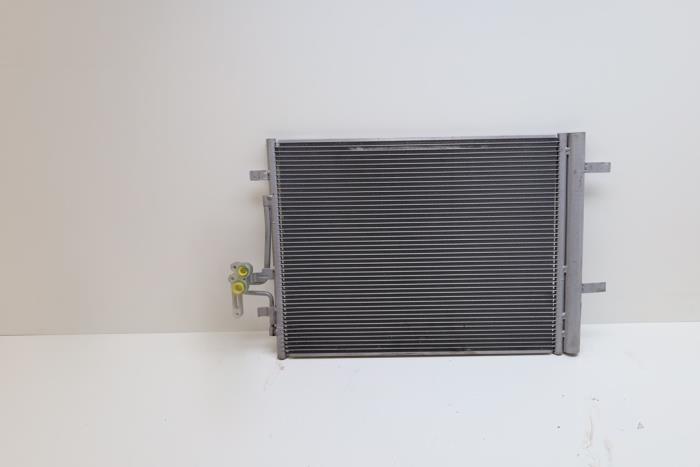 Gebrauchte Klima Kondensor Volvo XC70 (BZ) 2.4 D5 20V AWD Preis € 65,00 Margenregelung angeboten von Auto Demontage Elferink B.V.