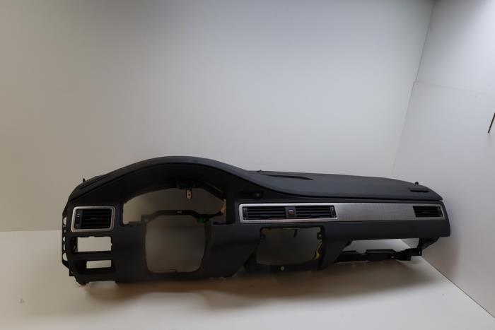 Używane Panel Volvo XC70 (BZ) 2.4 D5 20V AWD Cena € 250,00 Procedura marży oferowane przez Auto Demontage Elferink B.V.
