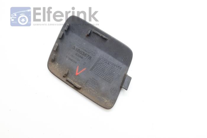 Towing eye cover, front from a Volvo V60 II (ZW) 2.0 D3 16V 2019