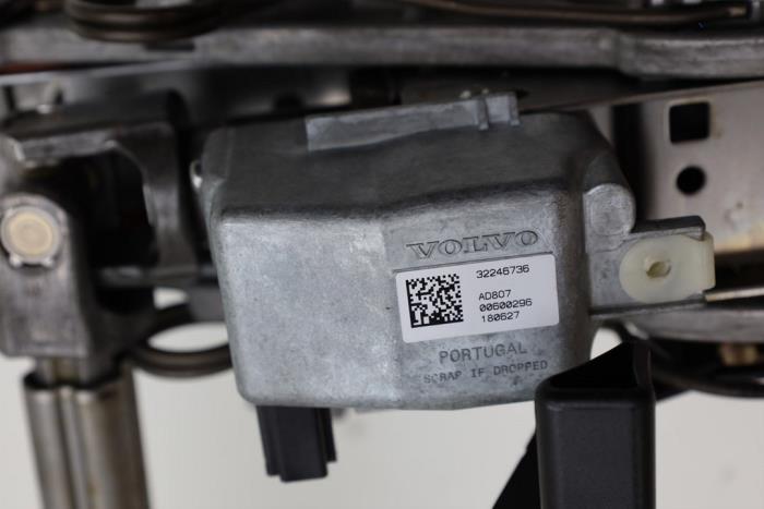 Steering column housing Volvo V60 II 2.0 D3 16V - 32246736
