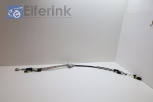 Used Gearbox control cable Volvo V60 II (ZW) 2.0 D3 16V Price € 75,00 Margin scheme offered by Auto Demontage Elferink B.V.
