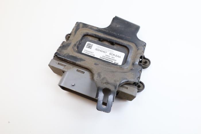 Usagé Ordinateur Adblue Volvo V60 II (ZW) 2.0 D3 16V Prix € 125,00 Règlement à la marge proposé par Auto Demontage Elferink B.V.