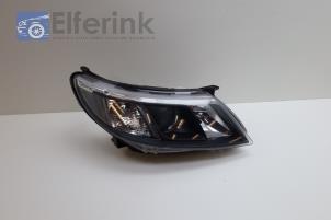 Used Headlight, right Saab 9-3 II (YS3F) 1.9 TTiD 16V Price € 400,00 Margin scheme offered by Auto Demontage Elferink B.V.