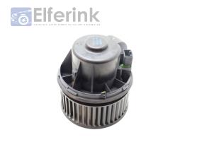 Used Heating and ventilation fan motor Volvo V40 (MV) 2.0 D3 16V Price € 50,00 Margin scheme offered by Auto Demontage Elferink B.V.