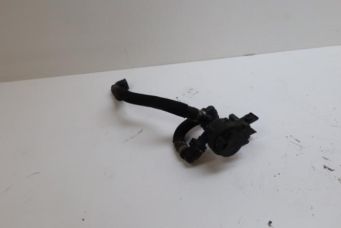 Begagnade Extra vattenpump Opel Corsa F (UB/UH/UP) Electric, Corsa-e 50kWh Pris € 65,00 Marginaltabell erbjuds av Auto Demontage Elferink B.V.