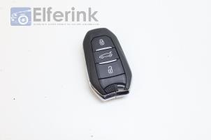 Used Key Opel Corsa F (UB/UH/UP) Electric 50kWh Price € 40,00 Margin scheme offered by Auto Demontage Elferink B.V.