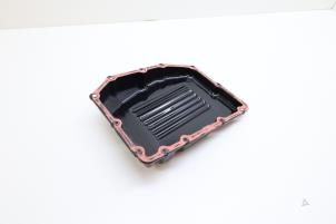 Usados Tapa de caja de cambios Volvo V60 I (FW/GW) 2.4 D6 20V Plug-in Hybrid AWD Precio € 75,00 Norma de margen ofrecido por Auto Demontage Elferink B.V.