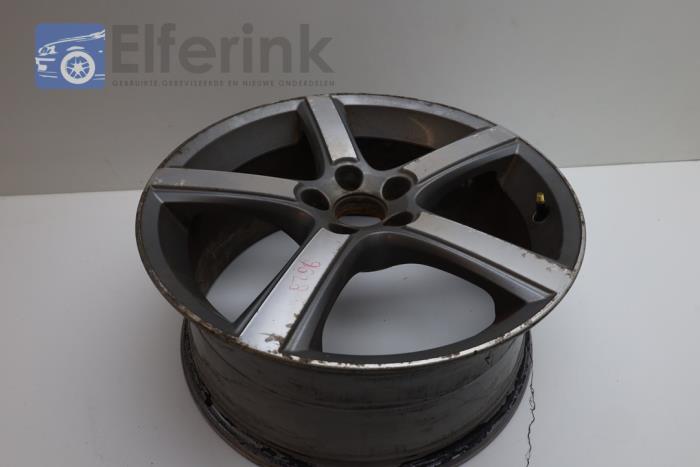 Wheel from a Volvo C70 (MC) 2.0 D 16V 2010