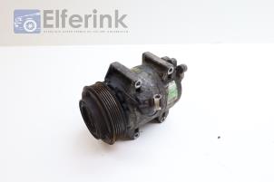 Used Air conditioning pump Volvo V70 (SW) 2.4 D5 20V Price € 75,00 Margin scheme offered by Auto Demontage Elferink B.V.