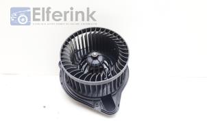 Used Heating and ventilation fan motor Volvo 850 2.5i GLE 10V Price € 50,00 Margin scheme offered by Auto Demontage Elferink B.V.