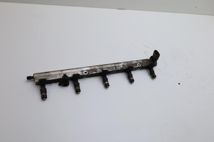 Usagé Système d'injection Volvo V50 (MW) 2.5 T5 20V Prix € 125,00 Règlement à la marge proposé par Auto Demontage Elferink B.V.