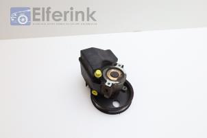 Used Power steering pump Volvo 850 2.5i GLE 10V Price € 75,00 Margin scheme offered by Auto Demontage Elferink B.V.