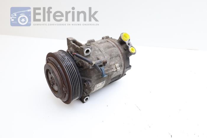 Air conditioning pump from a Saab 9-5 Estate (YS3E) 1.9 TiD 16V 2007