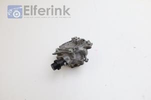 Usados Bomba de vacío de servofreno Volvo XC40 (XZ) 1.5 T5 Twin Engine 16V Precio € 100,00 Norma de margen ofrecido por Auto Demontage Elferink B.V.