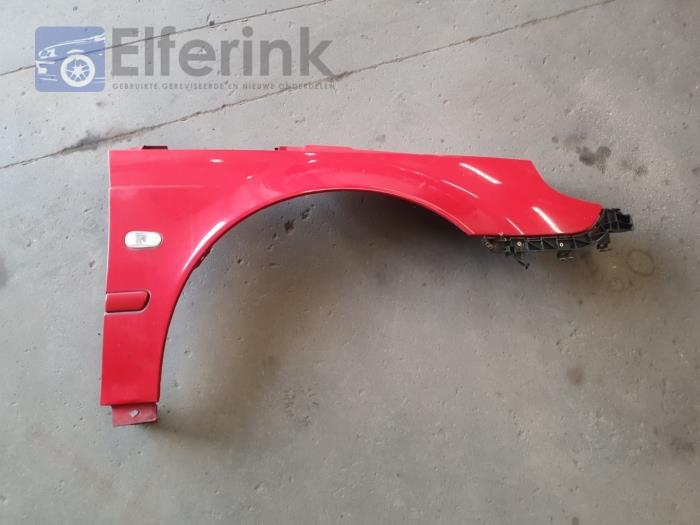Front wing, right from a Saab 9-5 Estate (YS3E) 2.0t 16V 2007