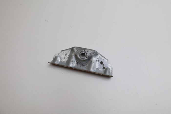 Begagnade Batterilåda Volvo S80 (TR/TS) 2.9 SE 24V Pris € 25,00 Marginaltabell erbjuds av Auto Demontage Elferink B.V.