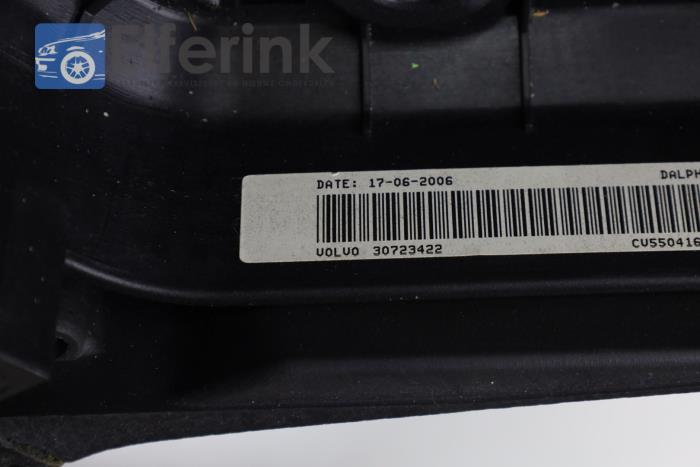 Steering wheel from a Volvo S60 I (RS/HV) 2.4 20V 140 2006