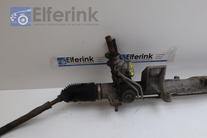 Power steering box from a Volvo S80 (TR/TS) 2.4 SE 20V 170 2006