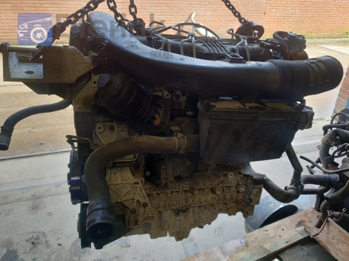 Engine from a Volvo S60 II (FS) 2.0 D3 20V 2011