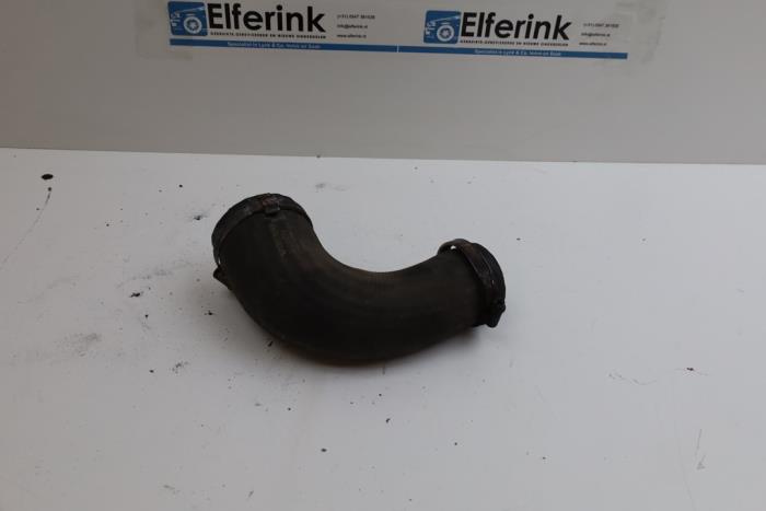 Gebrauchte Intercooler Schlauch Volvo S60 II (FS) 2.0 D3 20V Preis € 35,00 Margenregelung angeboten von Auto Demontage Elferink B.V.