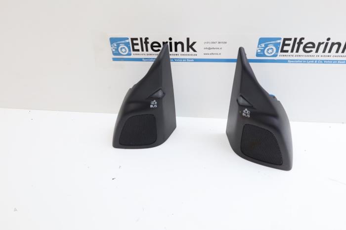 Usagé Divers Volvo S60 II (FS) 2.0 D3 20V Prix € 40,00 Règlement à la marge proposé par Auto Demontage Elferink B.V.