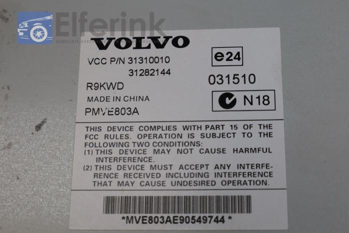 Radio amplifier from a Volvo V70 (BW) 2.5 FT 20V 2009