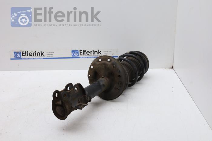 Front shock absorber rod, right from a Opel Corsa D 1.4 16V Twinport 2009