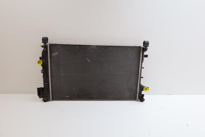 Usagé Radiateur Saab 9-3 II (YS3F) 1.9 TTiD 16V Prix € 75,00 Règlement à la marge proposé par Auto Demontage Elferink B.V.