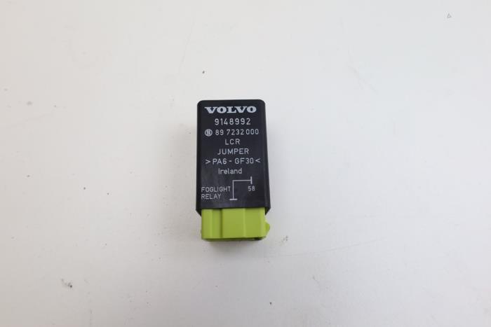 Begagnade Relä Volvo 850 Estate 2.5i 10V Pris € 25,00 Marginaltabell erbjuds av Auto Demontage Elferink B.V.