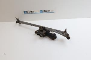 Used Wiper motor + mechanism Saab 9-3 II Sport Sedan (YS3F) 1.8t 16V Price € 75,00 Margin scheme offered by Auto Demontage Elferink B.V.