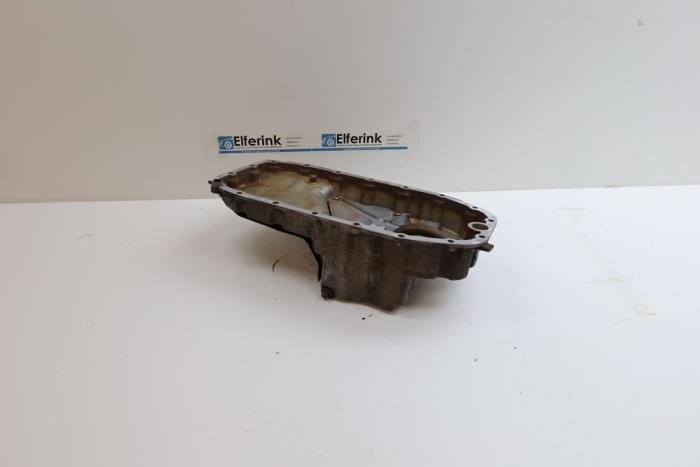 Usagé Couvercle carter Saab 900 II (YS3D) 2.3 S,SE 16V Prix € 75,00 Règlement à la marge proposé par Auto Demontage Elferink B.V.