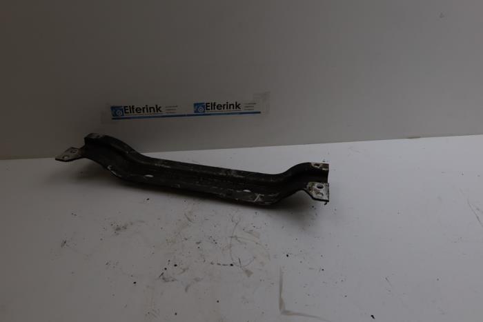 Używane Belka silnika Saab 900 I 2.0 Turbo 16V Cena € 25,00 Procedura marży oferowane przez Auto Demontage Elferink B.V.