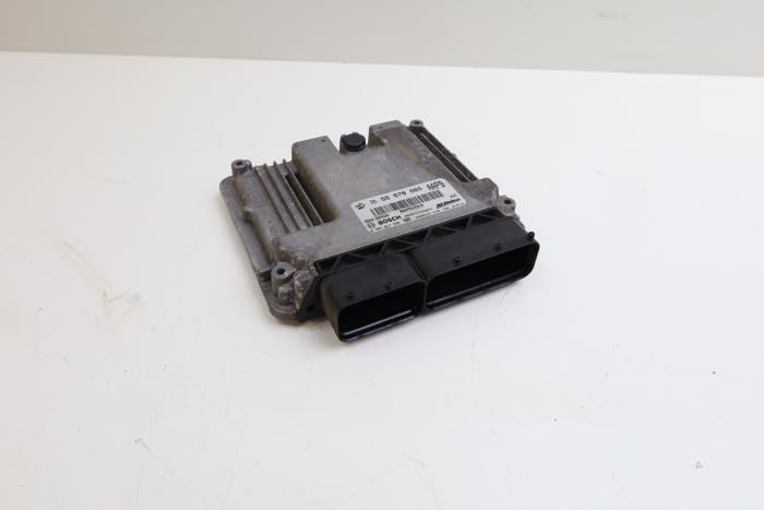 Used Injection computer Saab 9-5 (YS3G) 2.0 TiD 16V Price € 225,00 Margin scheme offered by Auto Demontage Elferink B.V.