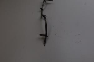 Ölstandsensor van een Saab 9-5 (YS3E) 1.9 TiD 16V 2006