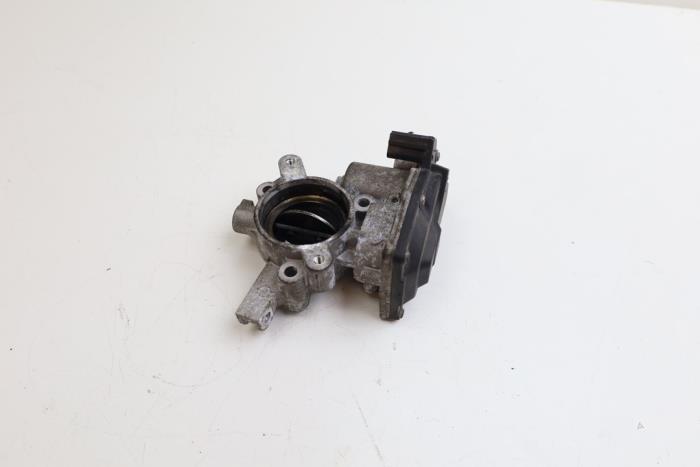 Gebrauchte Drosselklappengehäuse Opel Corsa D 1.3 CDTi 16V ecoFLEX Preis € 35,00 Margenregelung angeboten von Auto Demontage Elferink B.V.