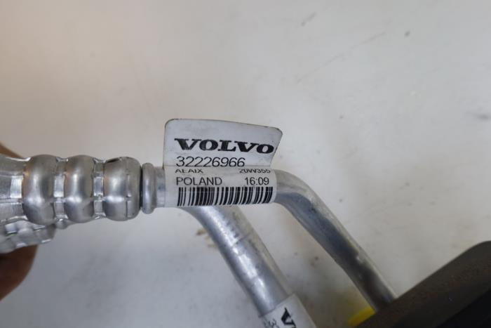 Heat exchanger Volvo XC40 Recharge Twin 78 kWh - 32260162 EAD31