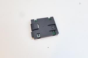 Begagnade Antennförstärkare Mercedes A (W169) 1.5 A-160 Pris € 25,00 Marginaltabell erbjuds av Auto Demontage Elferink B.V.