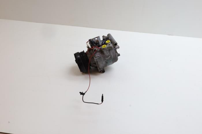 Usagé Compresseur de clim Saab 9-3 I (YS3D) 2.0,S 16V Prix € 100,00 Règlement à la marge proposé par Auto Demontage Elferink B.V.