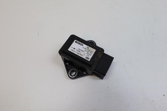 Begagnade Styrvinkelsensor Saab 9-5 Estate (YS3E) 2.3 Turbo 16V Aero TS Pris € 50,00 Marginaltabell erbjuds av Auto Demontage Elferink B.V.