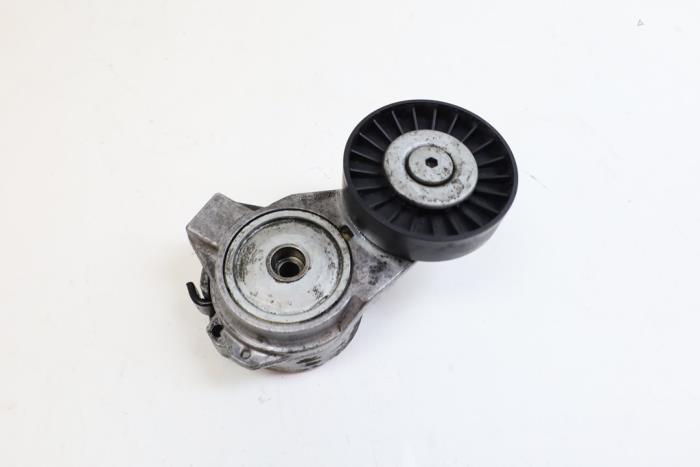 Usados Tensor correa múltiple Saab 9-5 Estate (YS3E) 2.3 Turbo 16V Aero TS Precio € 25,00 Norma de margen ofrecido por Auto Demontage Elferink B.V.