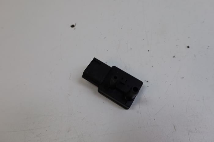 Begagnade Partikelfiltersensor Volvo V70 (BW) 2.4 D5 20V 205 Pris € 30,00 Marginaltabell erbjuds av Auto Demontage Elferink B.V.